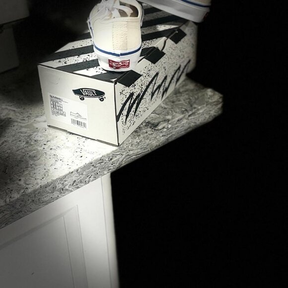 Vans Vault OG Authentic LX (Canvas) Classic White - Picture 2 of 3